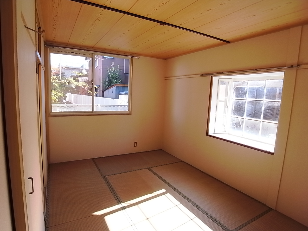 Living and room