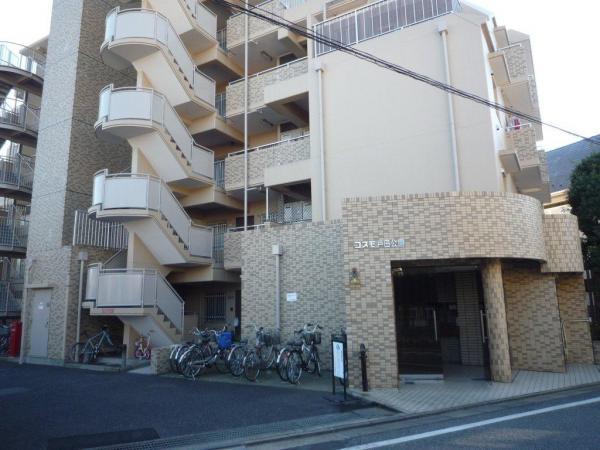 Entrance. entrance 2012 / 01 shooting