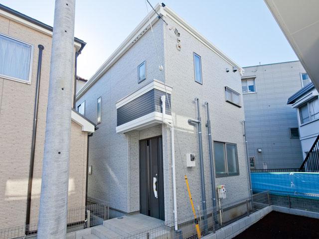 Local appearance photo.  ■ Toda-Kōen Station walk 6 minutes good location!  ■ Two-story house!  ■ B Building _4LDK!  ■ Front road is a development 6m! 