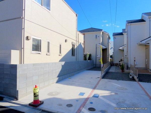 Parking lot. Car two is possible parking