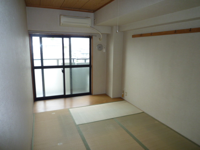 Other room space