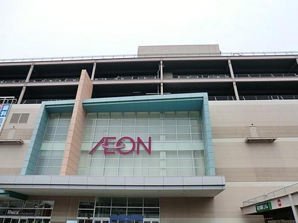 Shopping centre. 1090m to Aeon Mall north Toda shop