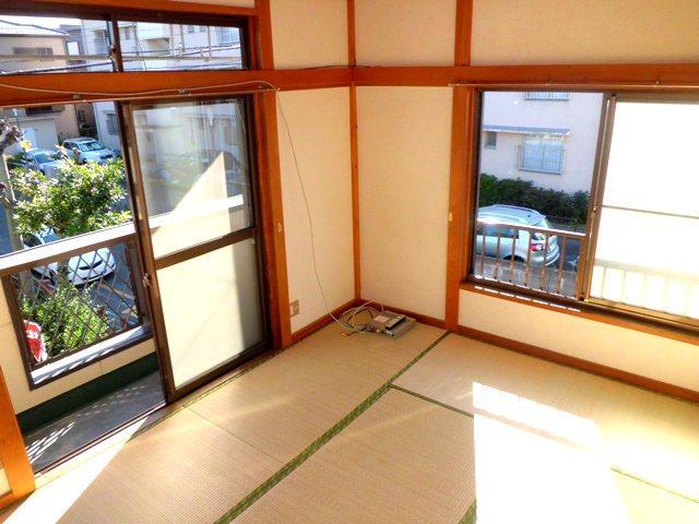 Living and room