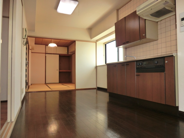 Living and room