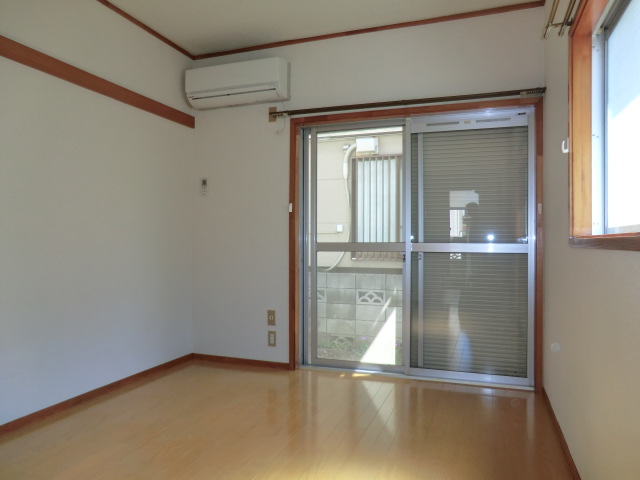 Living and room