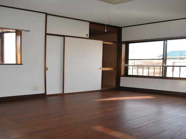 Non-living room