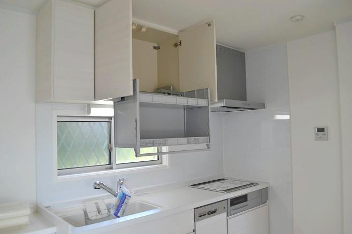 Receipt. Indoor (11 May 2013) Shooting Elevating cupboard