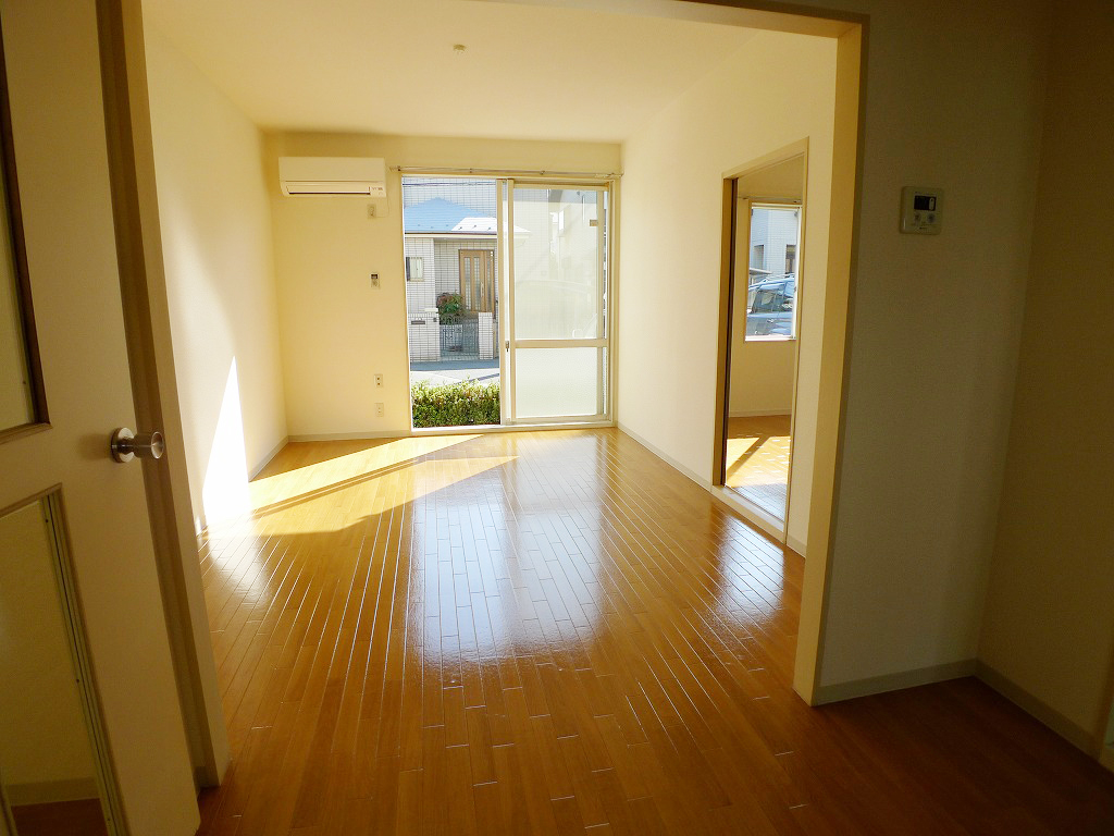 Living and room