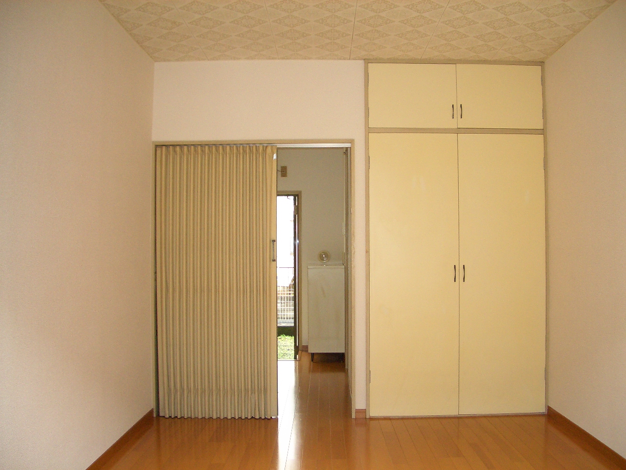 Living and room