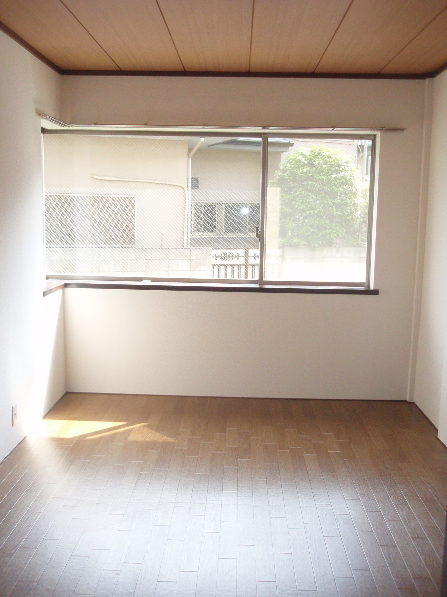 Other room space. Western style room