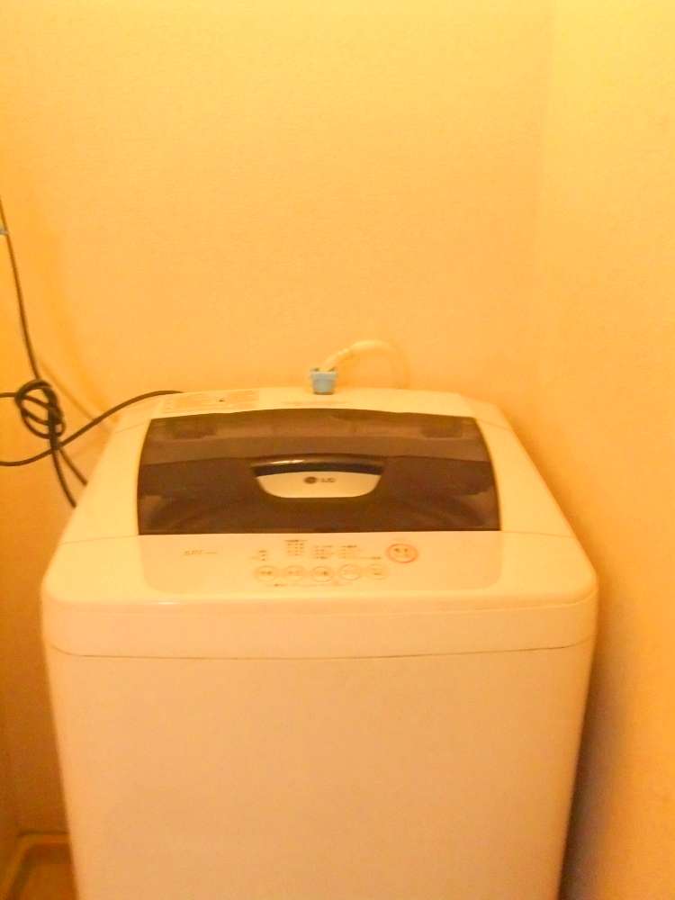Other Equipment. There is a washing machine (the product may change. )