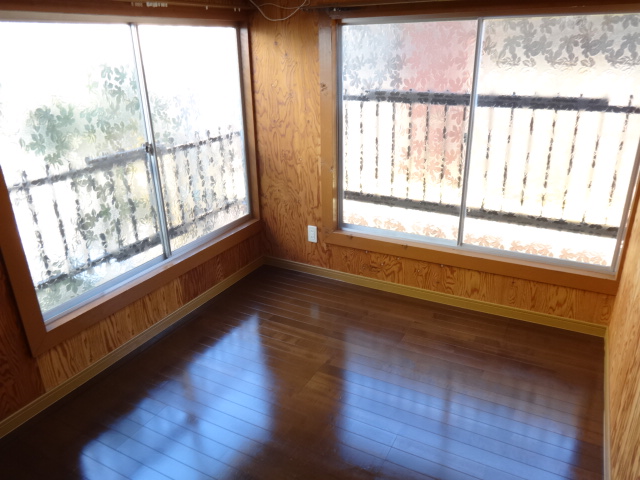 Other room space