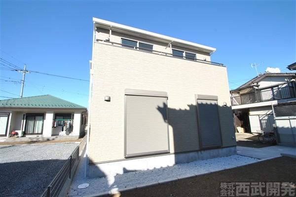 Local appearance photo