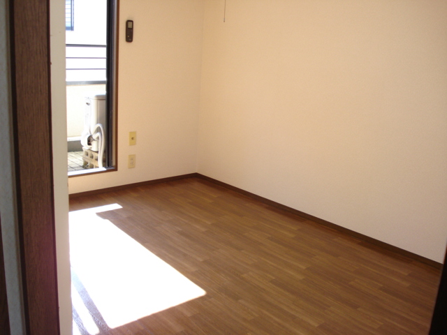 Other room space. Second floor 6 Pledge of Western-style. There is a veranda.