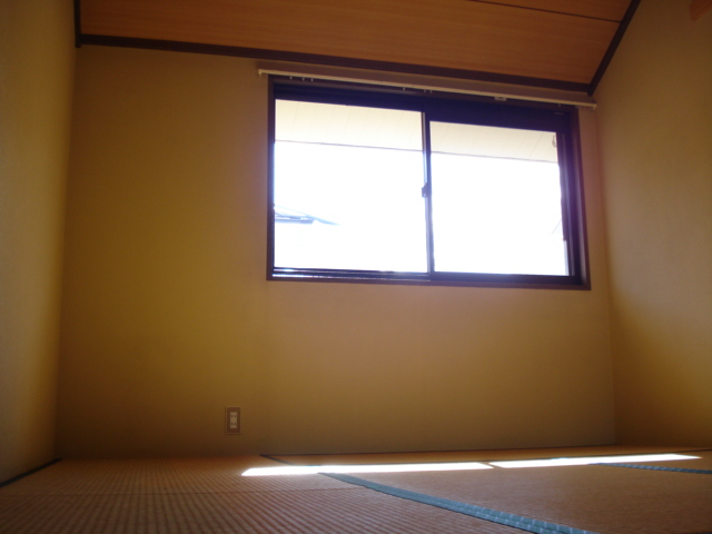 Other room space. Second floor 6 Pledge Japanese-style room. There is a closet between 0.5.