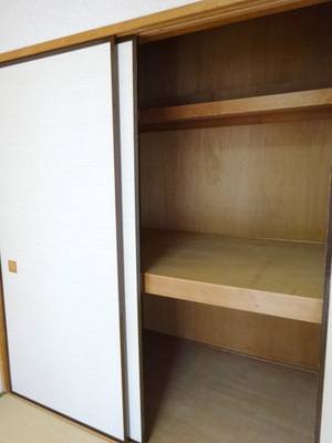 Receipt. It is a closet type