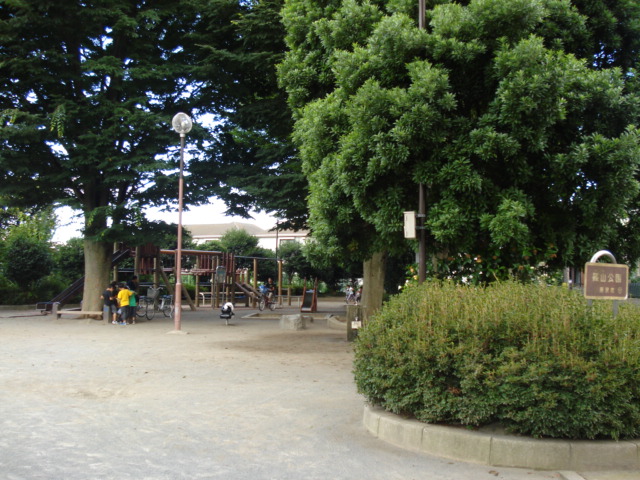 park. 358m to Sasayama park (park)