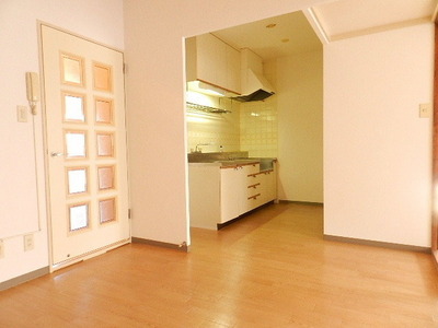 Kitchen. LDK9 Pledge