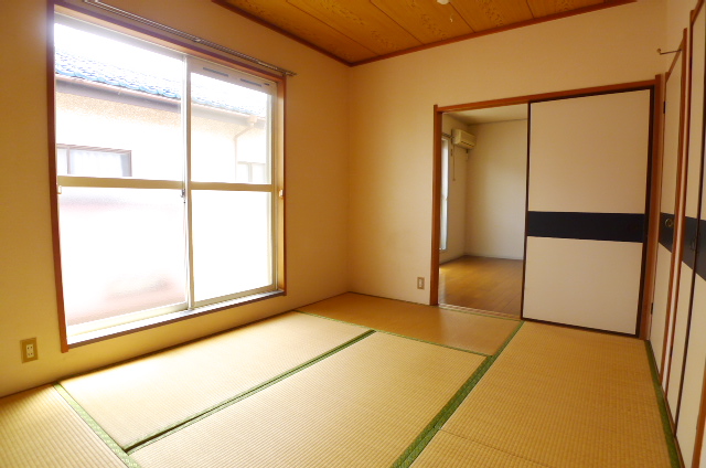 Other room space