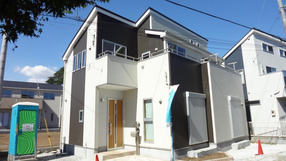 Same specifications photos (appearance). Same specifications