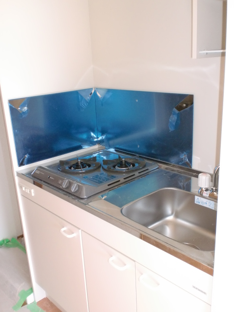 Kitchen. 2-neck with gas stove ※ Photos are under construction work