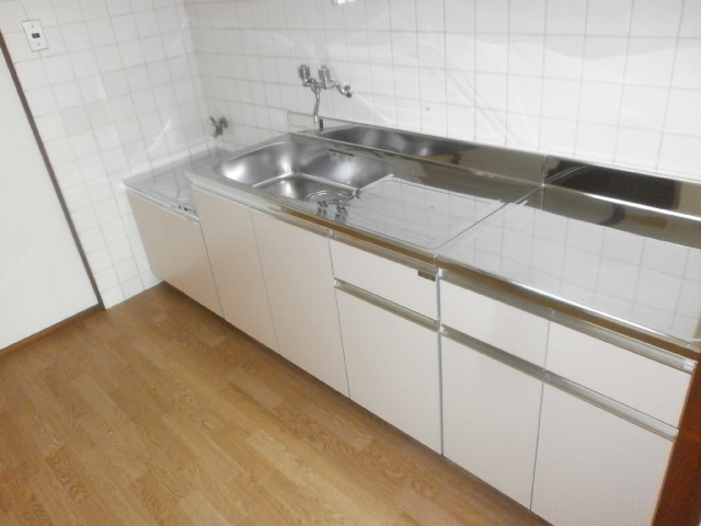 Kitchen. Kitchen