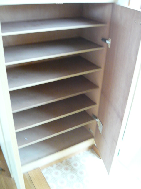 Entrance. Cupboard with