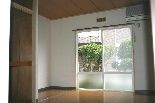Living and room