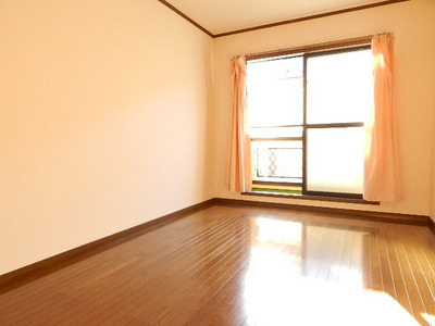 Living and room. Flooring