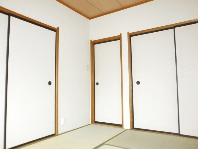Other room space. bedroom
