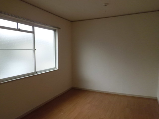 Other room space. But is north, There is in the room bright because there is a large window.