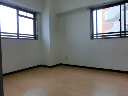 Other room space. There are bay windows also on the north side of the Western-style.