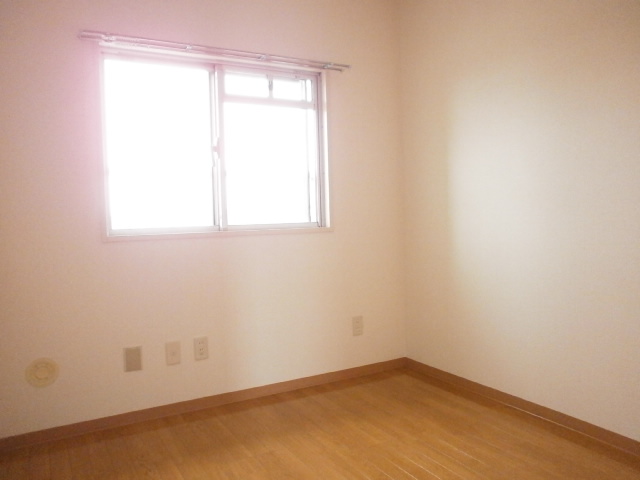 Other room space. bedroom