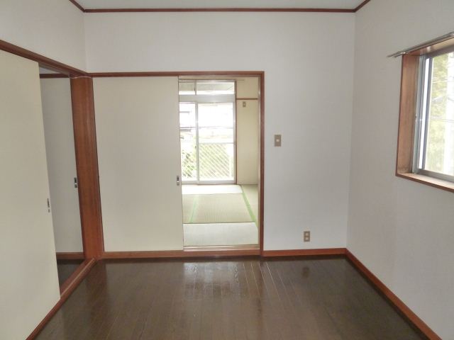 Living and room