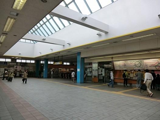 station. 950m until Shin Tokorozawa Station