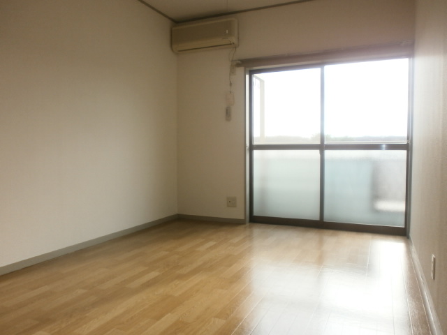Other room space. bedroom