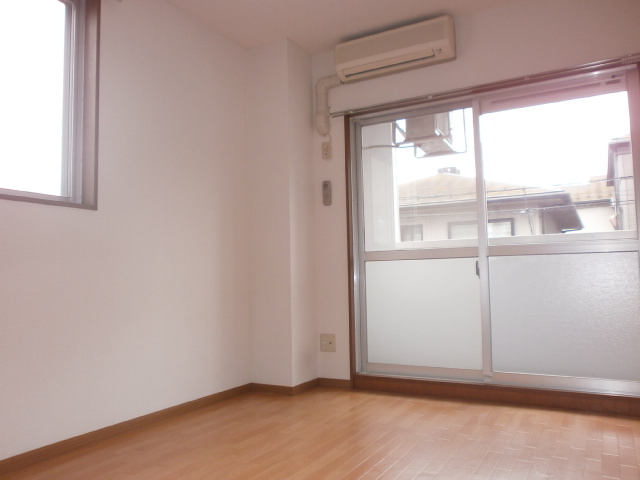 Other room space