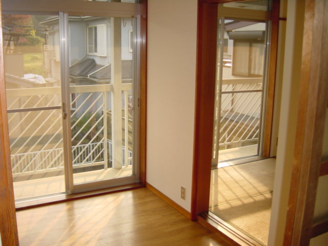 Living and room
