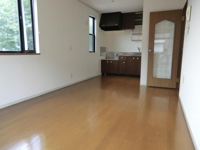 Living and room