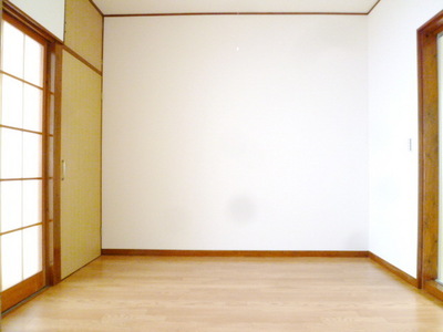 Security. Beautiful room