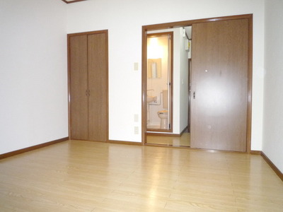 Living and room. A bright room