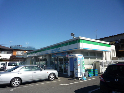 Convenience store. 170m to Family Mart (convenience store)