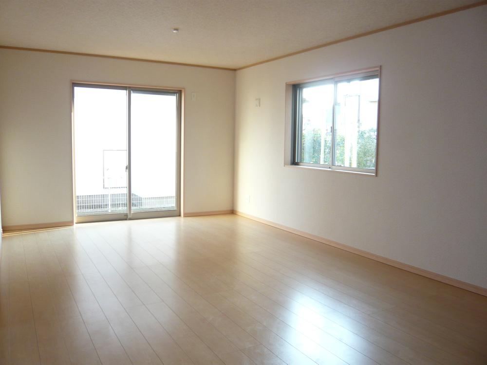 Living. Indoor (12 May 2013) Shooting