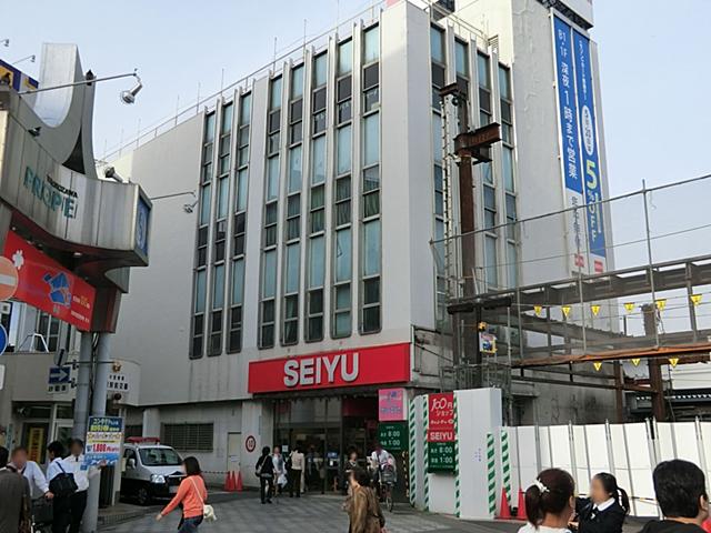 Supermarket. Up to about Seiyu Tokorozawa Station shop 520m