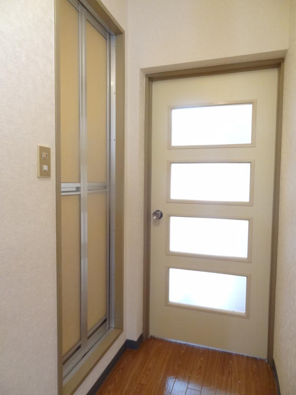 Other room space