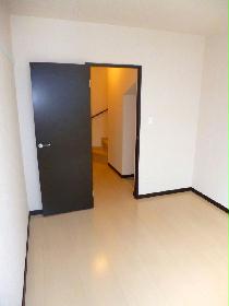 Living and room. 1F room