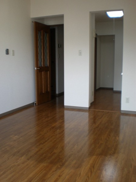 Living and room