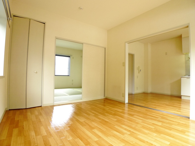 Other room space