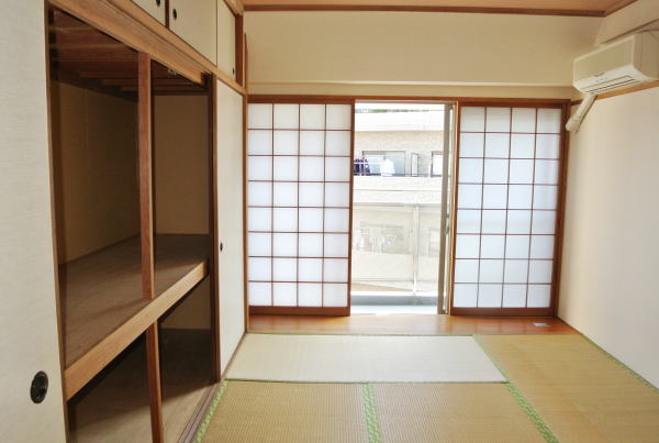 Living and room