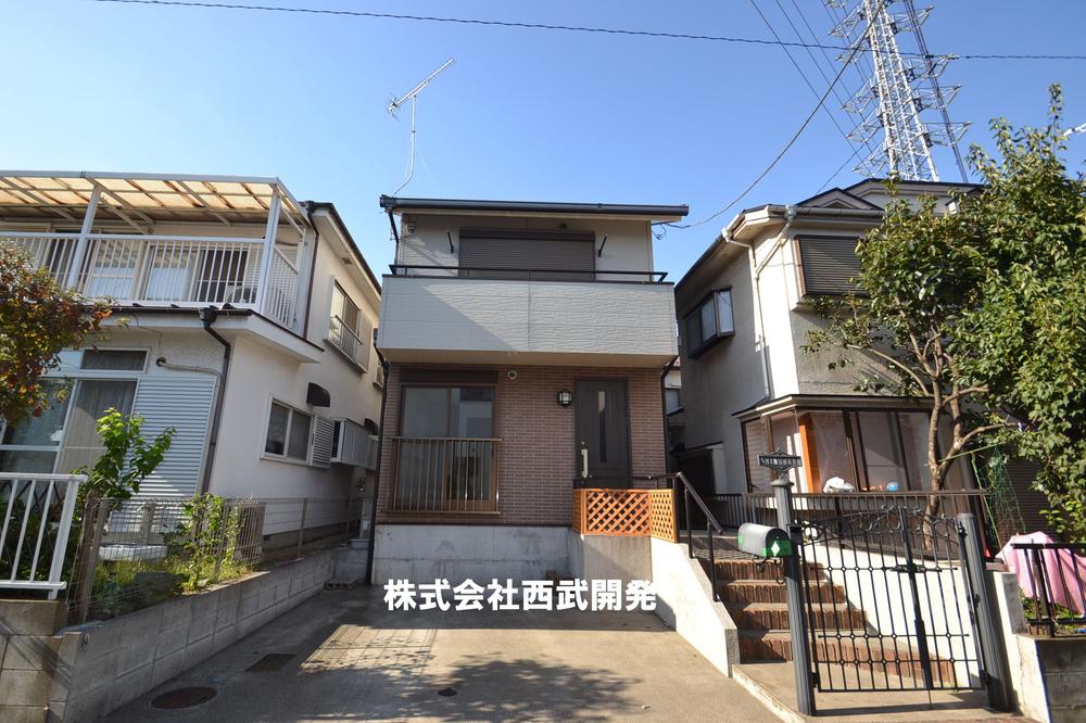 Local appearance photo